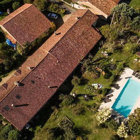 Lemoniegites Nyaraló *