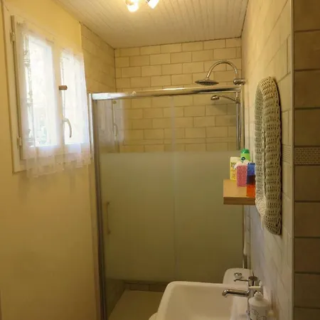 Nyaraló Lemoniegites *