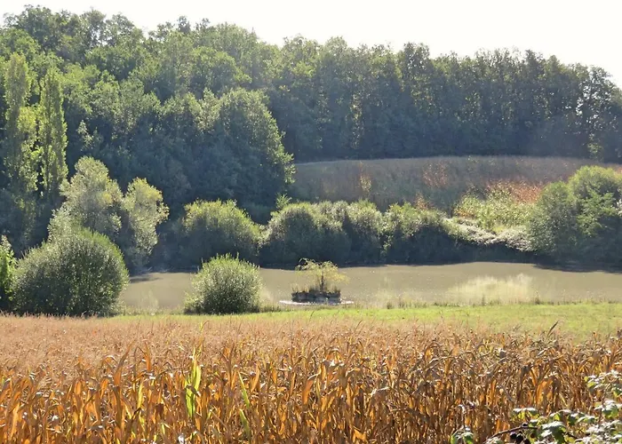 Holiday home Lemoniegites Lemonie